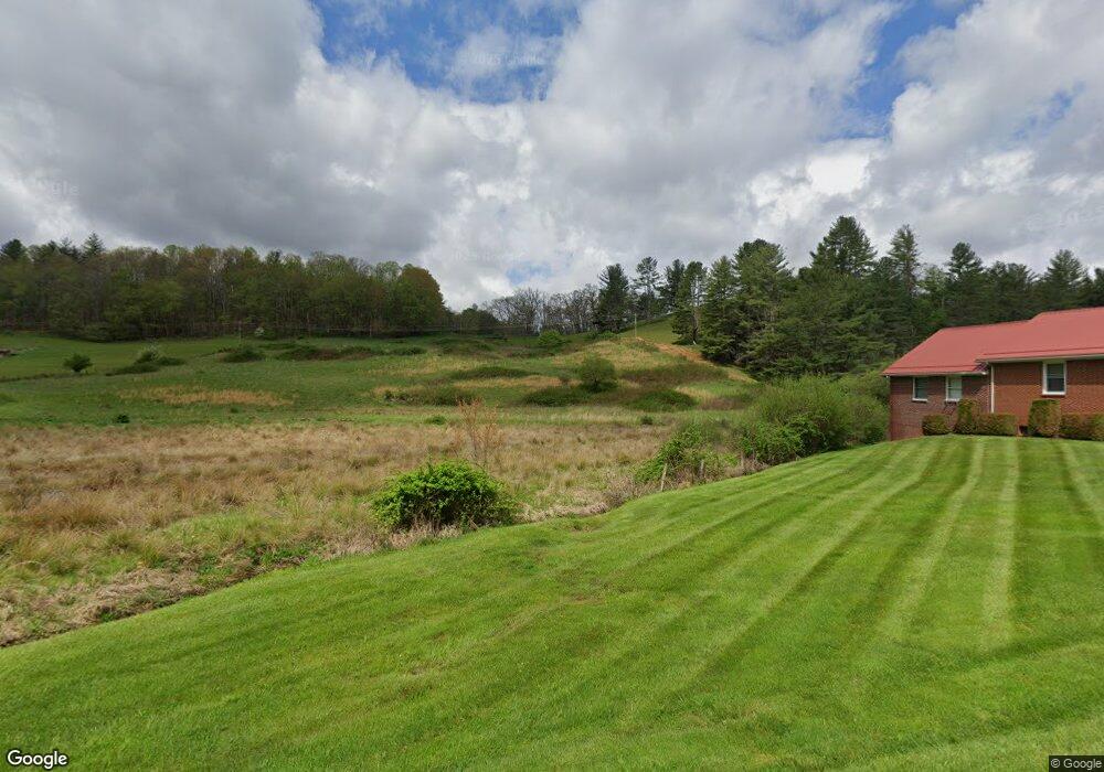 1571 Banks Creek Rd, Burnsville, NC 28714 - photo 1