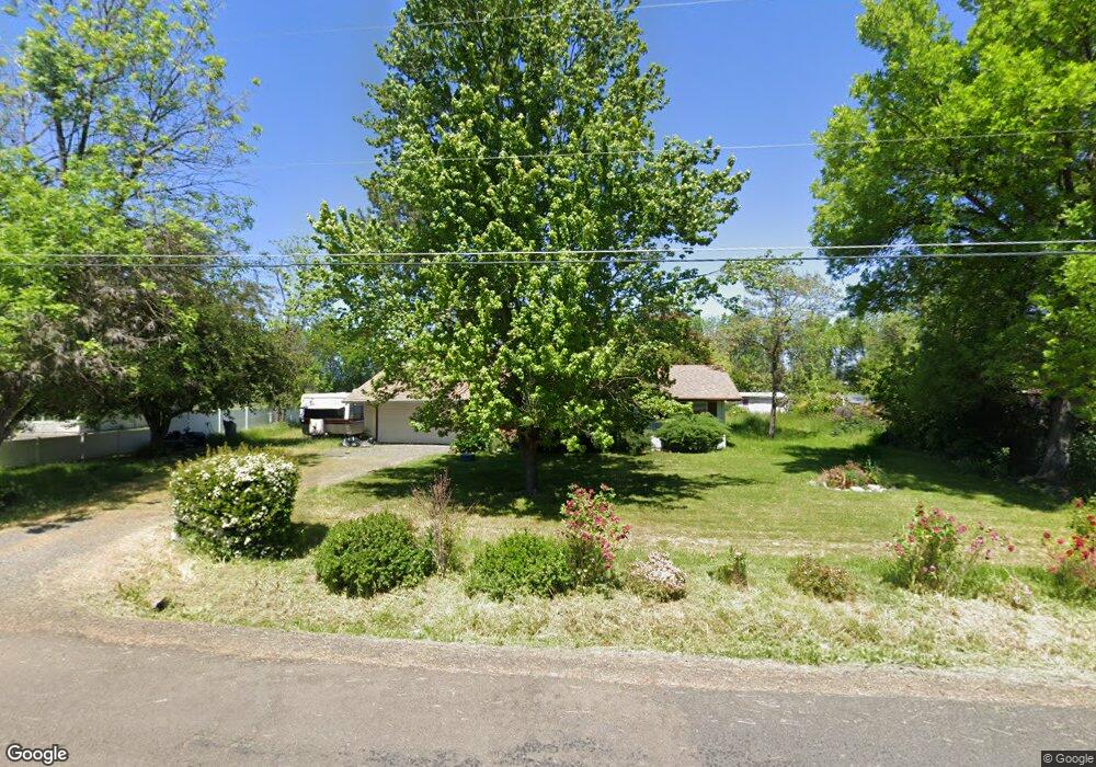 2665 Lotus Ln, Central Point, OR 97502 - photo 1