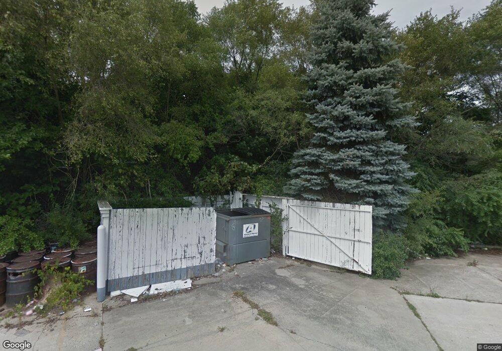 4073 N Linden Rd, Flint, MI 48504 - photo 1