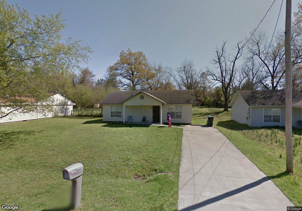 1305 Dana Debbie St, Jonesboro, AR 72401 - photo 1