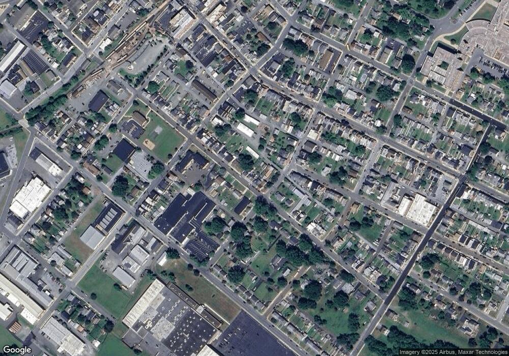 355 E 3rd St, Boyertown, PA 19512 - photo 1