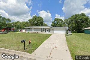253 W Gunderson Ave, Appleton, MN 56208
