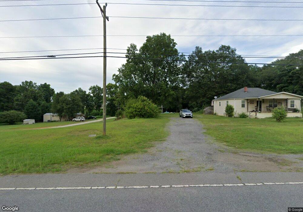 1817 E Marion St, Shelby, NC 28152 - photo 1