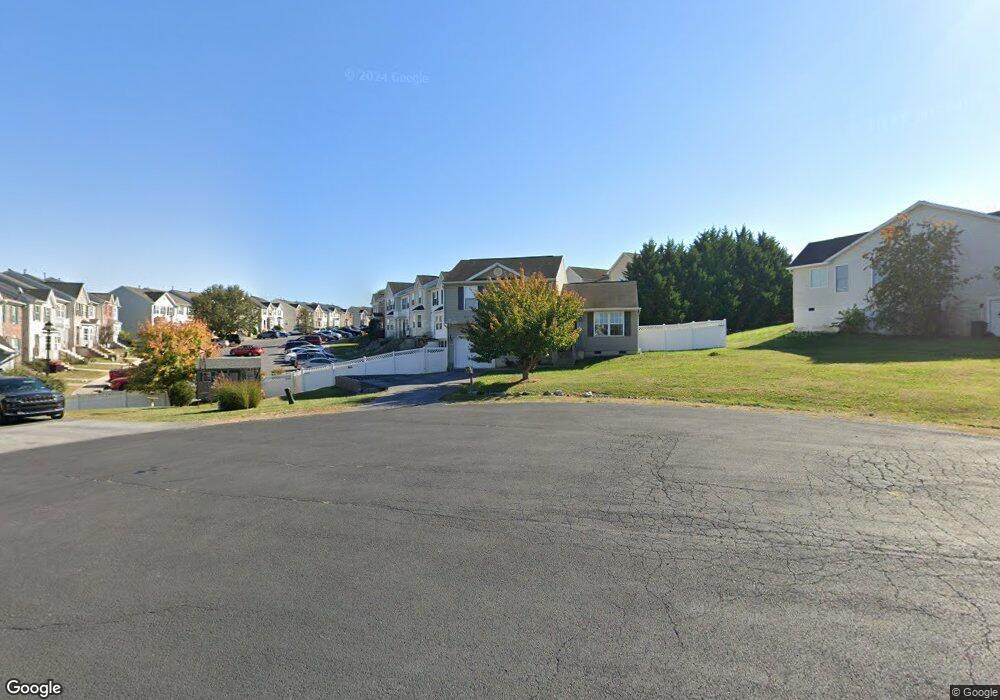 16 Ferrarri Ct, Martinsburg, WV 25404 - photo 1