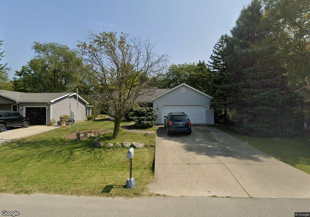 421 Wilson St, Tipton, IN 46072 - photo 1