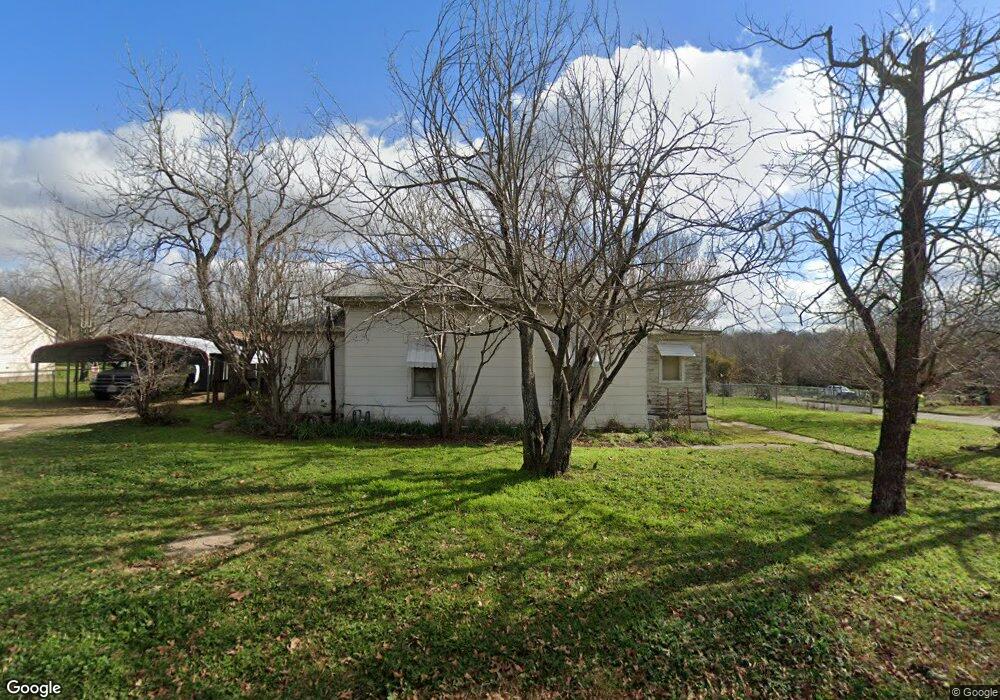 401 E 3rd St, Weatherford, TX 76086 - photo 1