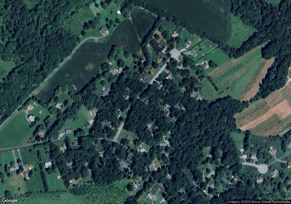 5183 Stone House Village Ct, Sykesville, MD 21784 - photo 1