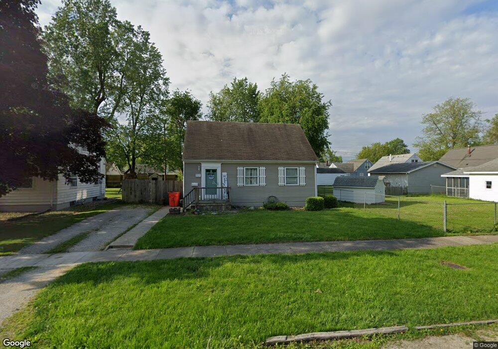 3221 Walnut Ave, Mattoon, IL 61938 - photo 1