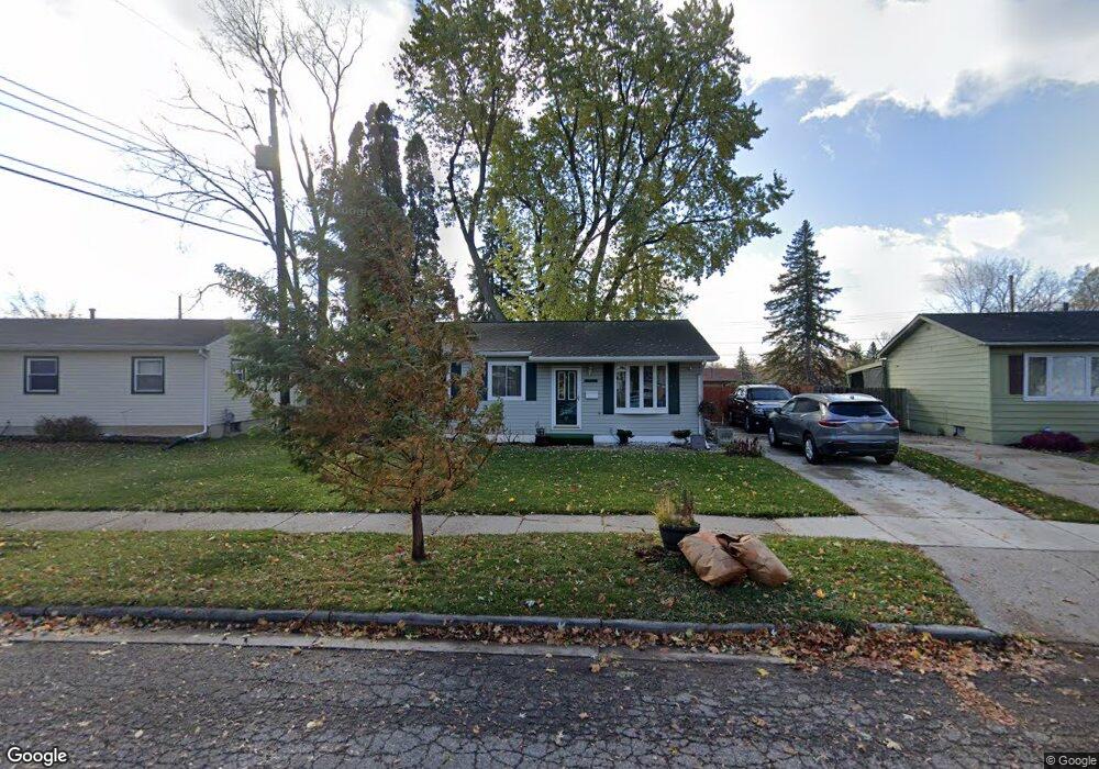 3322 Continental Dr, Lansing, MI 48911 - photo 1