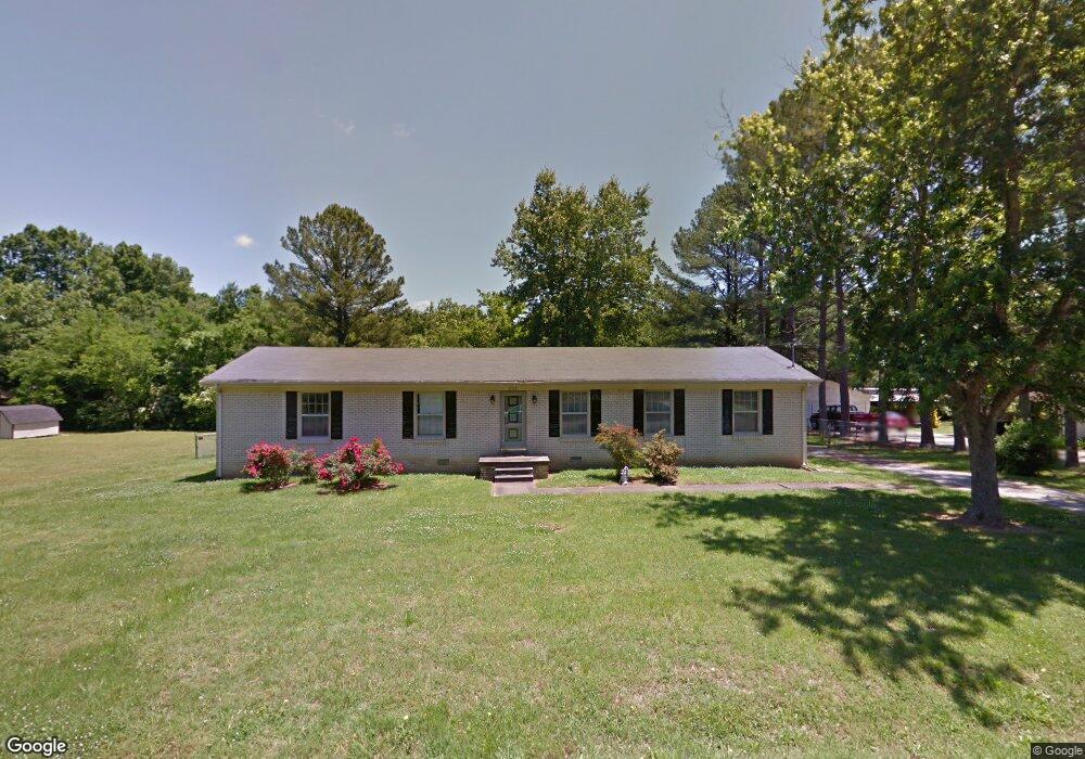 203 Ligon Dr, Shelbyville, TN 37160 - photo 1