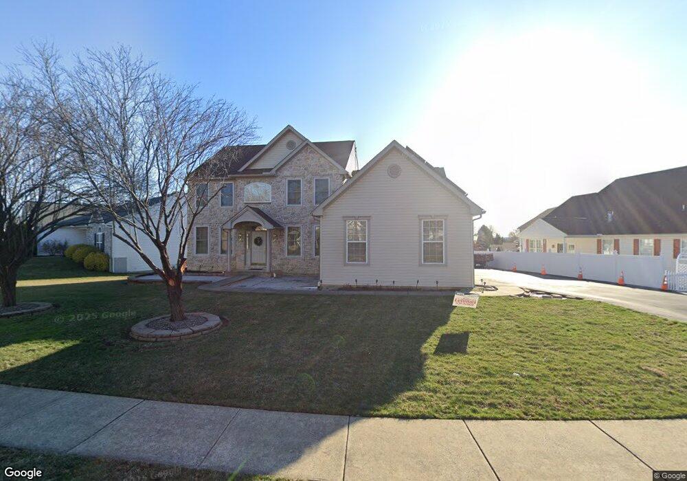 2526 Joshua Dr, Reading, PA 19608 - photo 1