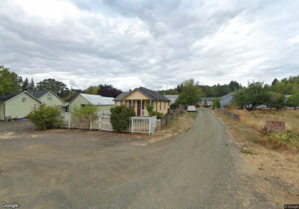 822 N 12th St, Philomath, OR 97370 - photo 1