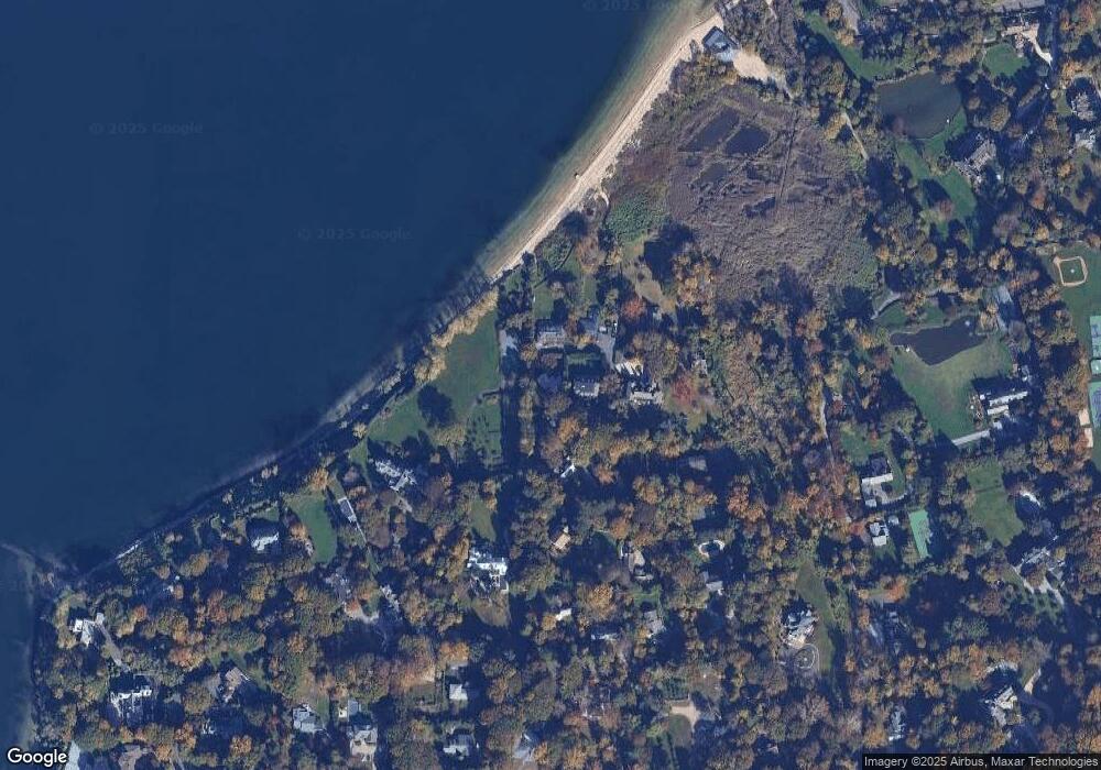 19 Ridge Rd, Glen Cove, NY 11542 - photo 1