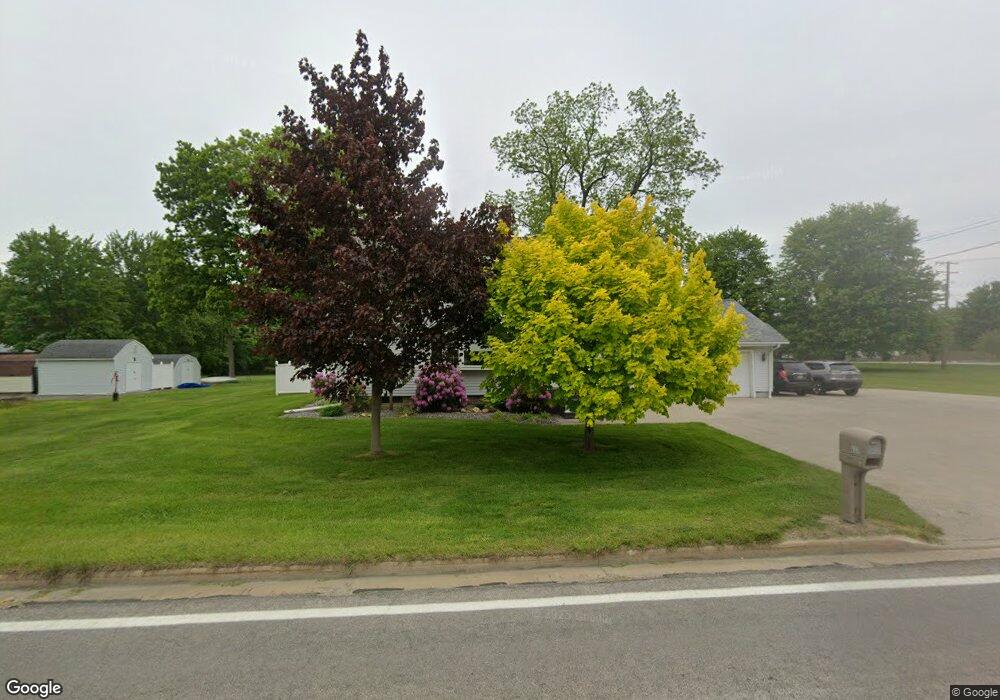 637 E Beech St, Jefferson, OH 44047 - photo 1