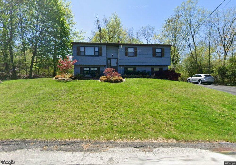 60 Interlochen Pkwy, Monroe, NY 10950 - photo 1