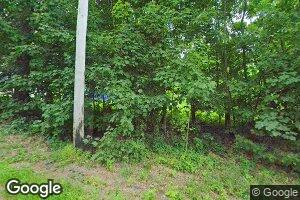 805 Pond Rd, Manchester, ME 04351