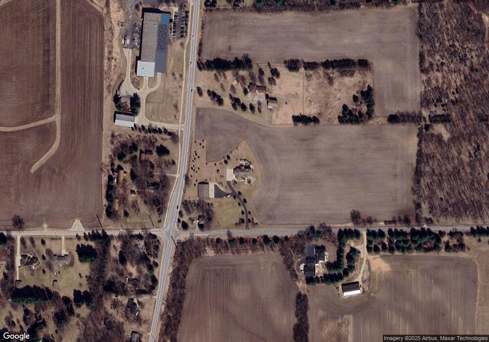 5558 Whalen Rd, Fitchburg, WI 53575 - photo 1