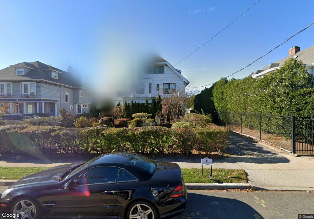 41 Wyckoff Place, Woodmere, NY 11598 - photo 1