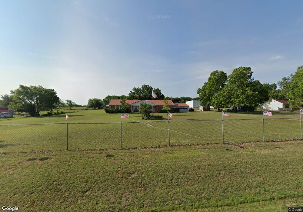 402 E Pecan Tree Rd, Waxahachie, TX 75165 - photo 1