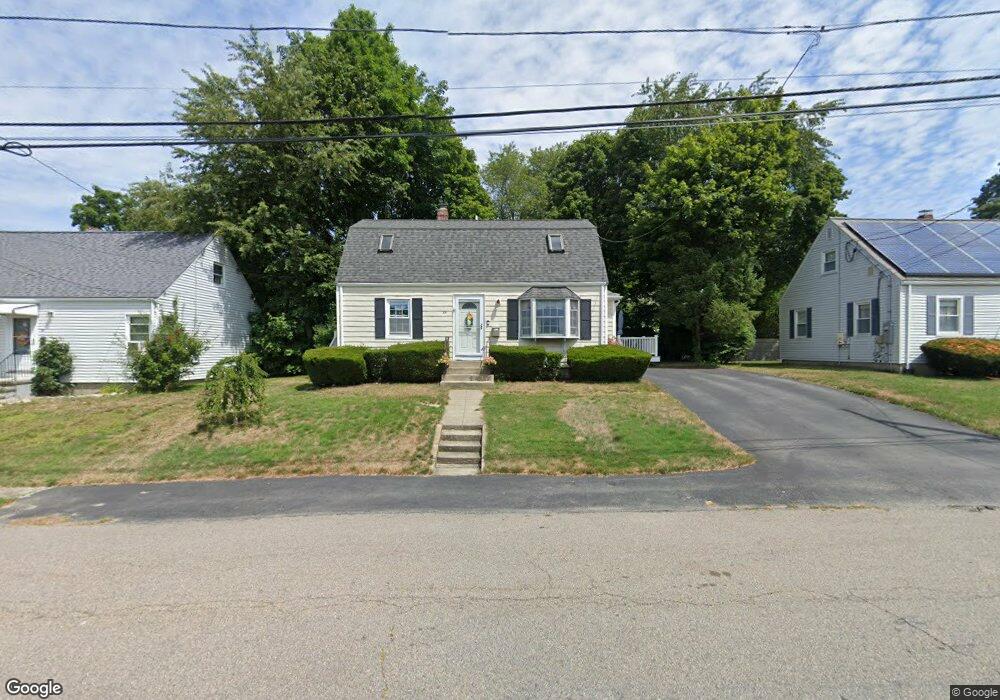 55 Apple Tree Ln, Weymouth, MA 02188 - photo 1