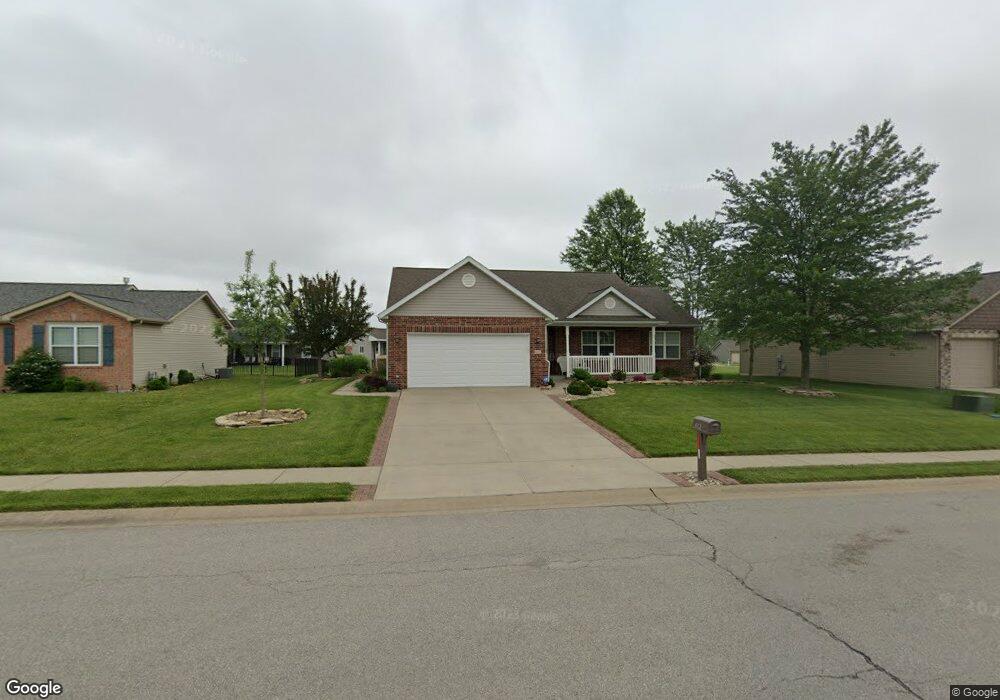 412 Silverthorne Dr, Freeburg, IL 62243 - photo 1