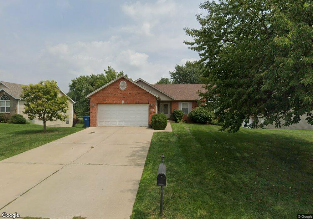 2778 Deerfield Dr, Maryville, IL 62062 - photo 1