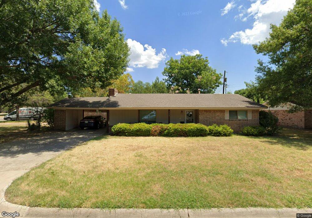 1112 Rosedale Dr, Gainesville, TX 76240 - photo 1