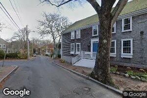 31 School St, Nantucket, MA 02554