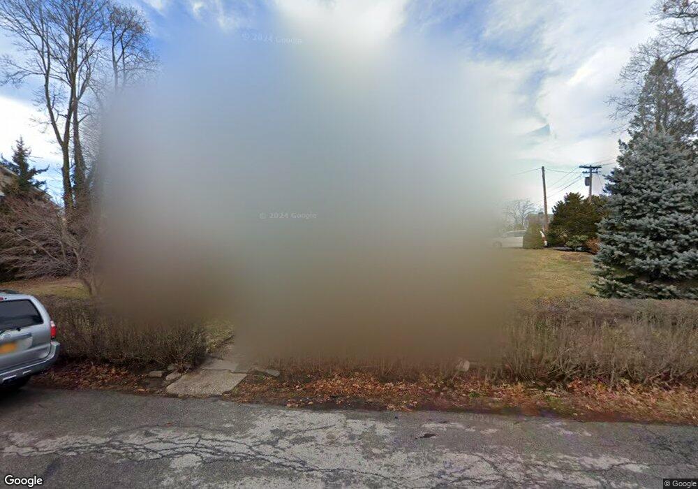 8 Bogert Place, Bronxville, NY 10708 - photo 1