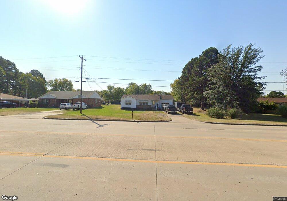 506 E Shawntel Smith Blvd, Muldrow, OK 74948 - photo 1