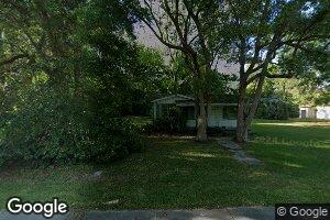 104 W 9th St, Woodbine, GA 31569