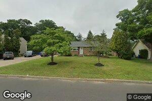 14 Lake Ave, Helmetta, NJ 08828