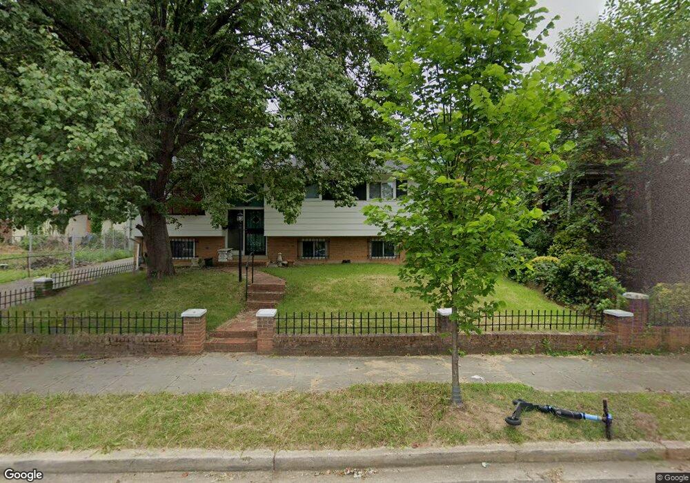 63 46th St NE, Washington, DC 20019 - photo 1