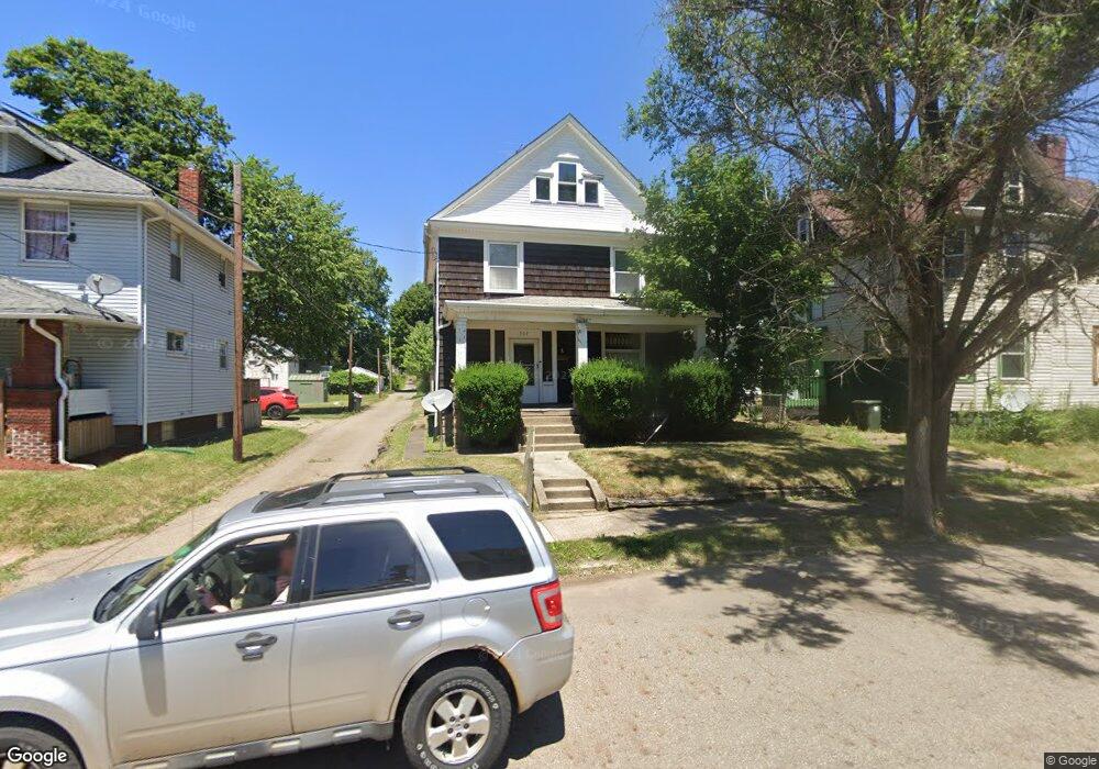 907 13th St NW, Canton, OH 44703 - photo 1