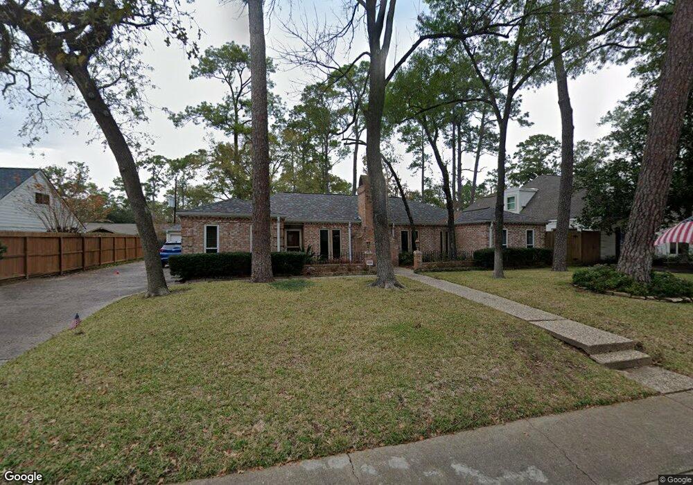 10118 Sugar Hill Dr, Houston, TX 77042 - photo 1