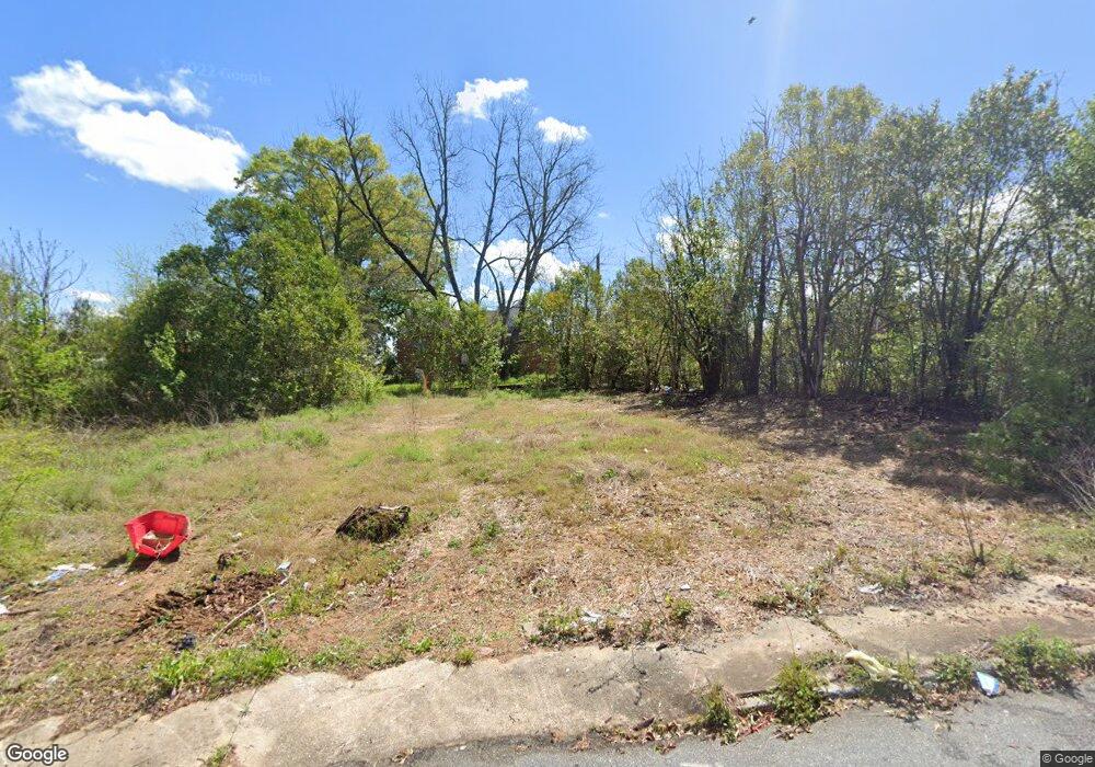 2078 3rd St, Macon, GA 31201 - photo 1