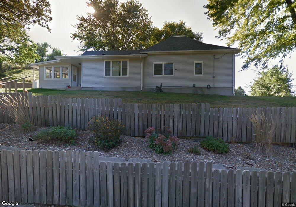 105 S Theodore St, Mingo, IA 50168 - photo 1