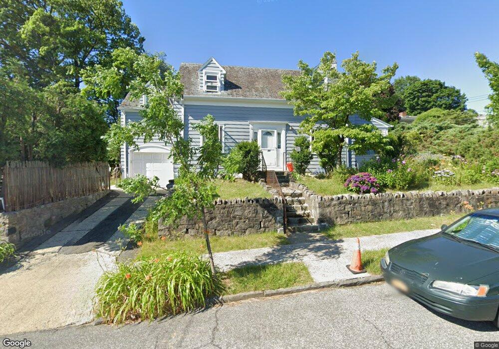 466 Park Ave, Yonkers, NY 10703 - photo 1