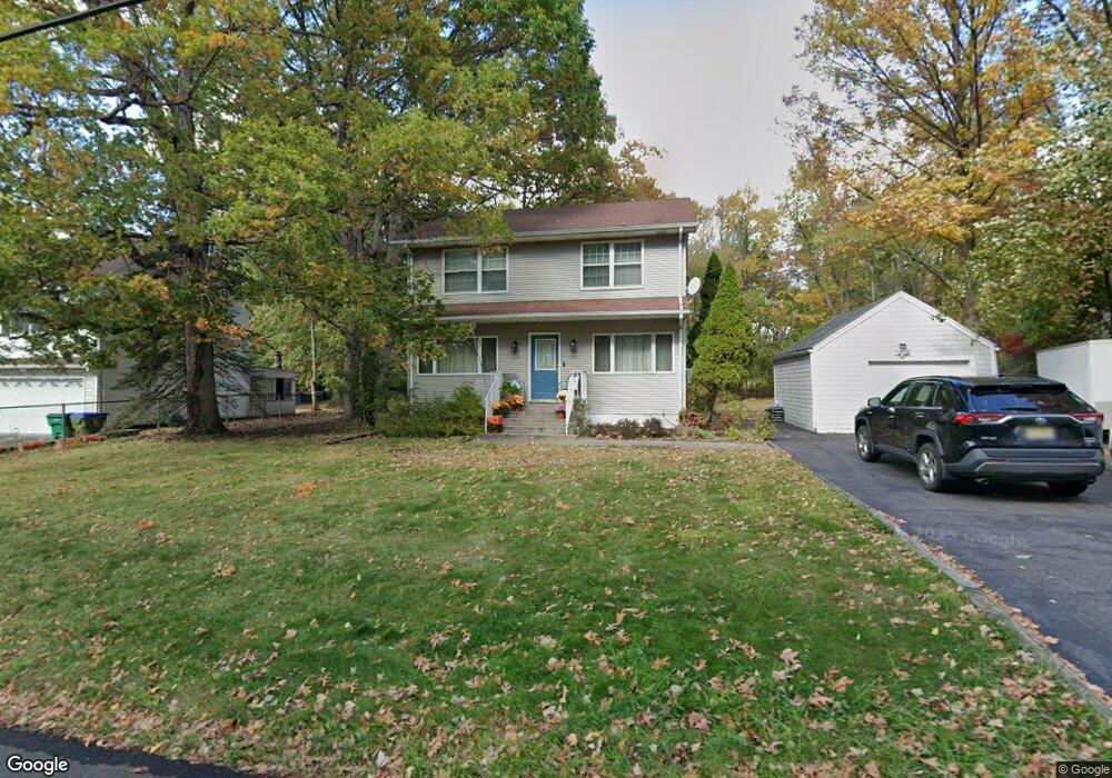 5 Fishel Rd, Edison, NJ 08820 - photo 1