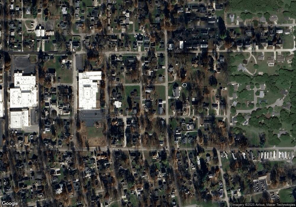 914 Short St, Covington, IN 47932 - photo 1