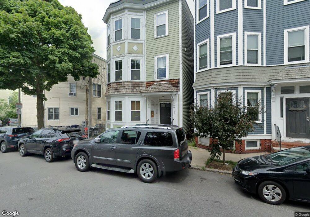 216 W 6th St unit 2, Boston, MA 02127 - photo 1