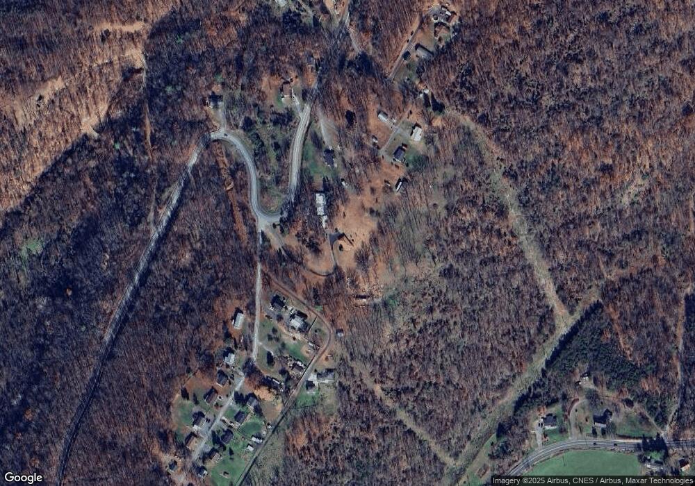 7 Hedrick Dr, Petersburg, WV 26847 - photo 1