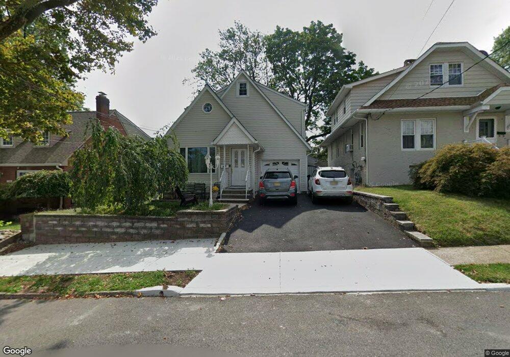 340 Roosevelt Ave, Hasbrouck Heights, NJ 07604 - photo 1