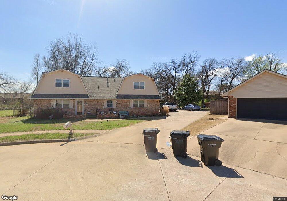 1220 Woodbine Cir, Moore, OK 73160 - photo 1