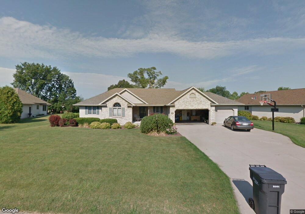 N9437 Rosebud Ln, Appleton, WI 54915 - photo 1