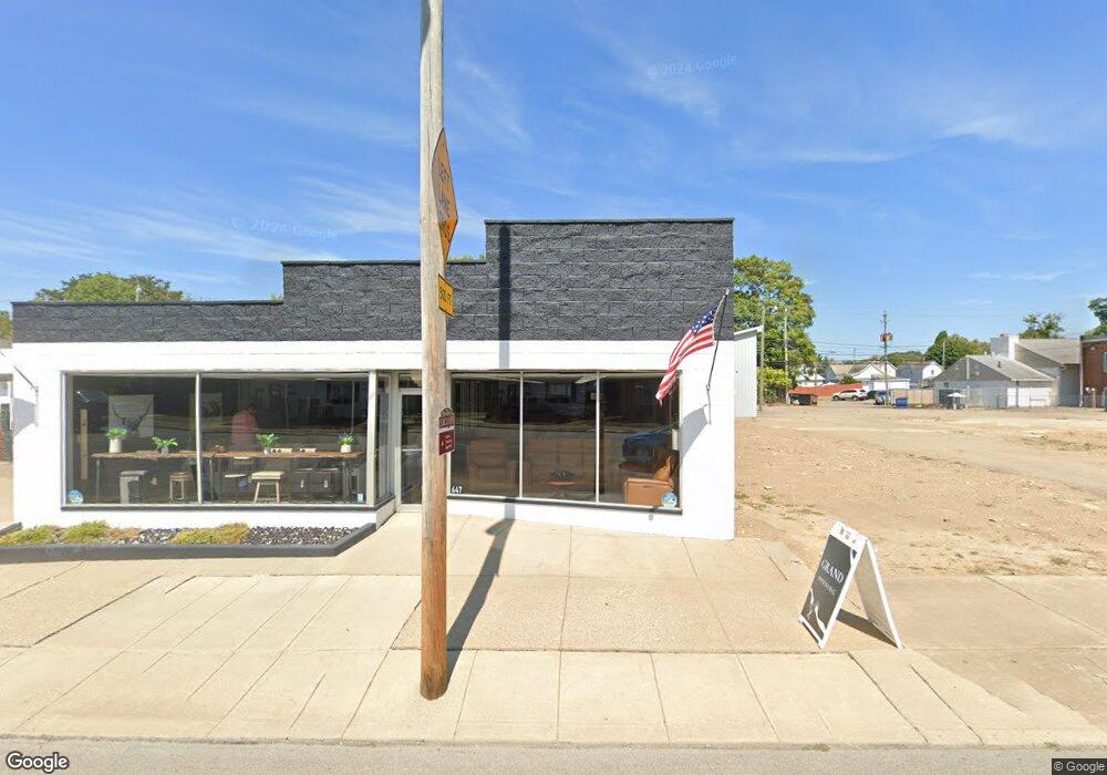 647 E Main St, Lancaster, OH 43130 - photo 1