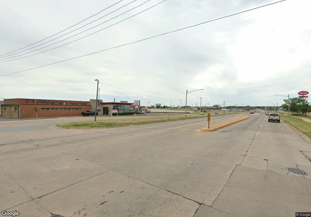 2600 16th Ave SW, Cedar Rapids, IA 52404 - photo 1