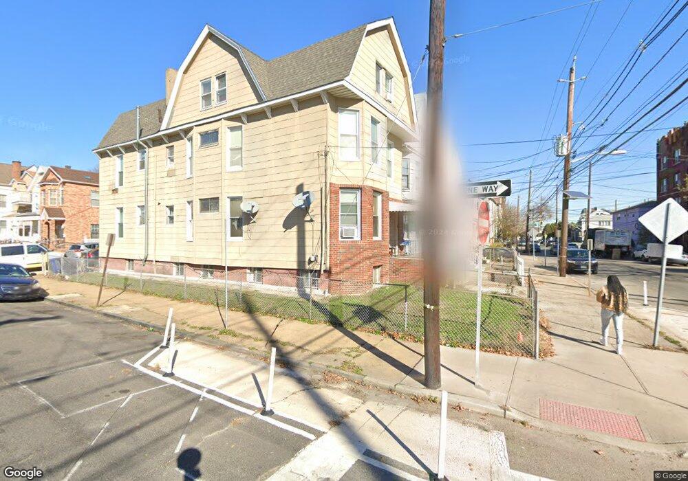 233 Garfield Ave, Jersey City, NJ 07305 - photo 1