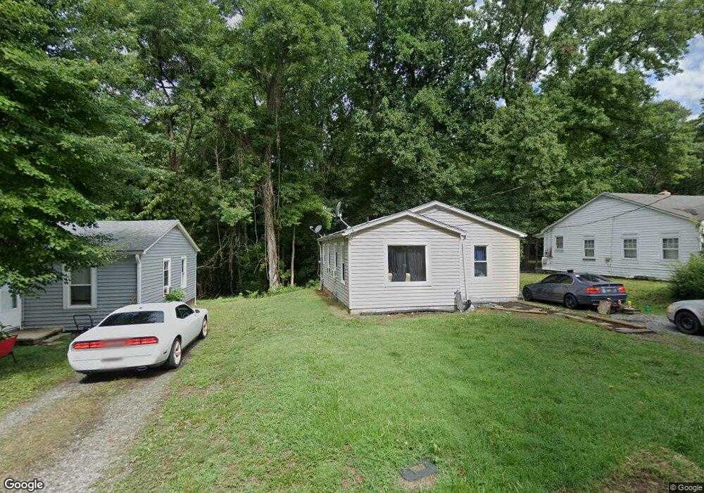 847 Robinson Cir, Reidsville, NC 27320 - photo 1