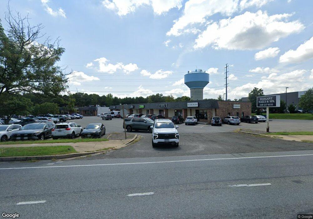 22741 Three Notch Rd unit 1, California, MD 20619 - photo 1